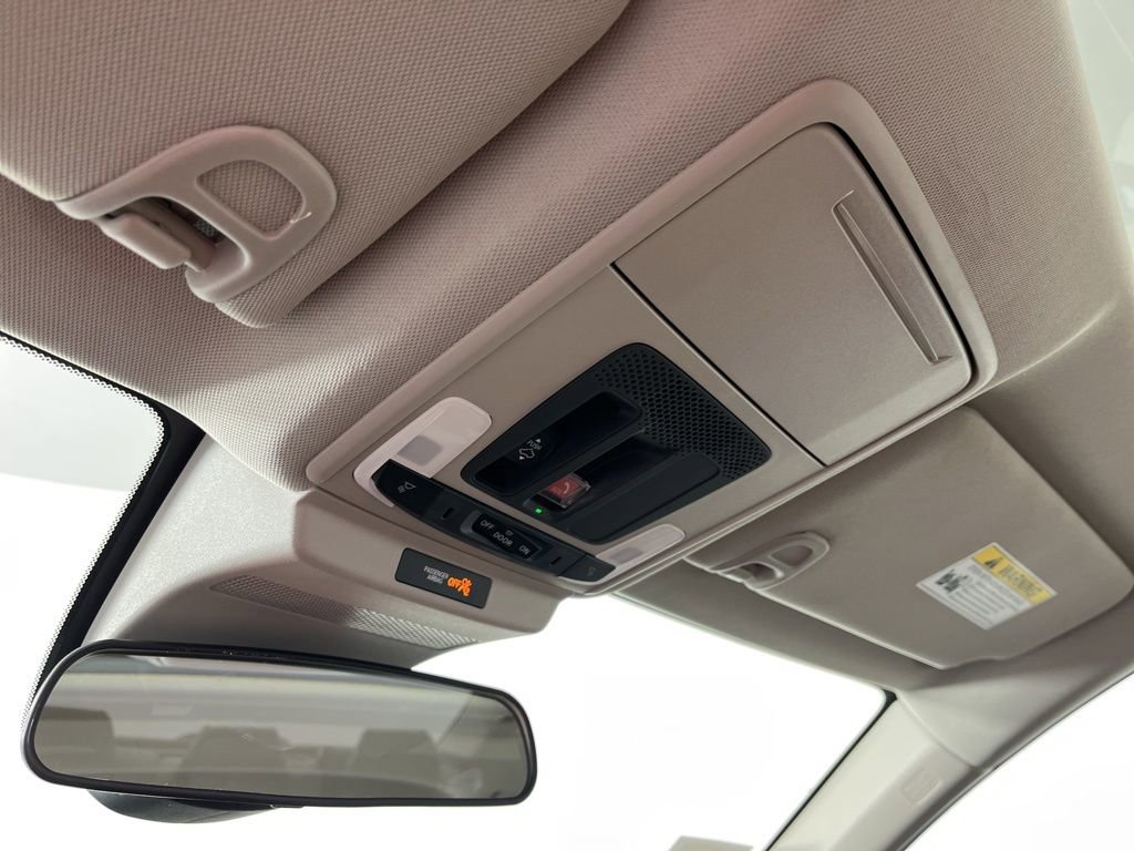 New 2025 Honda Accord SE image 27