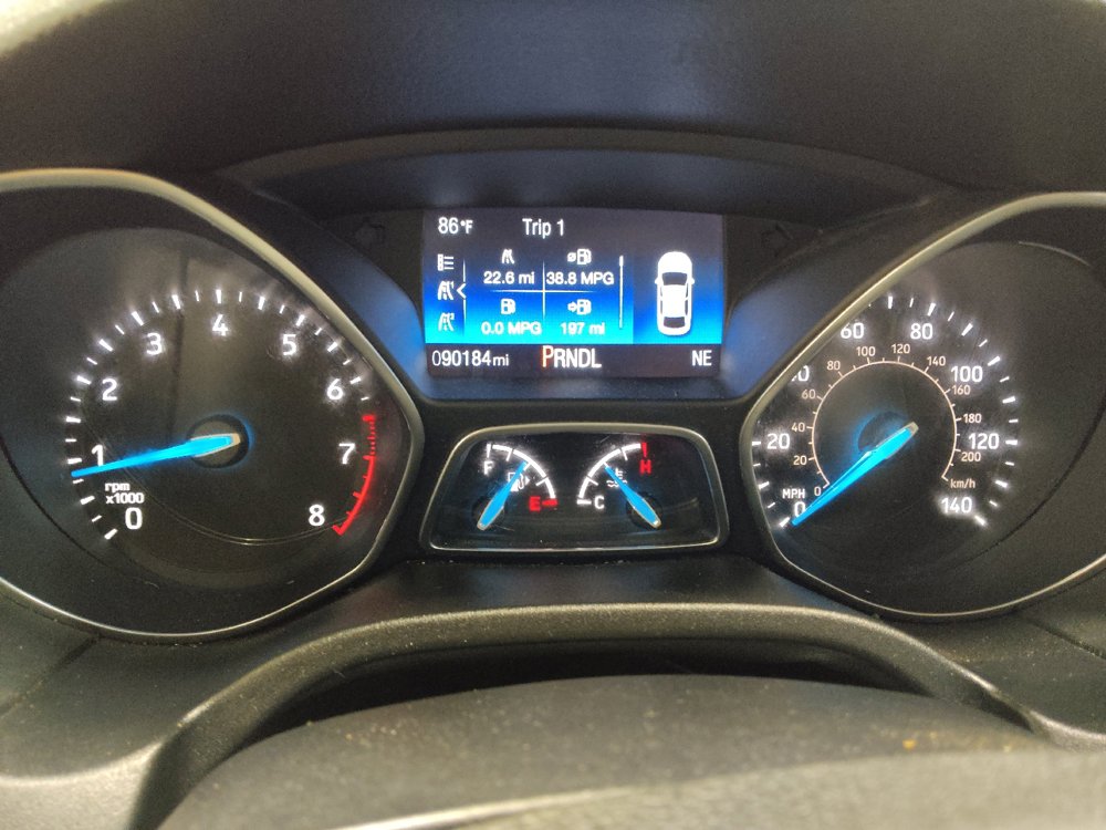 Used 2018 Ford Focus SE FWD image 23