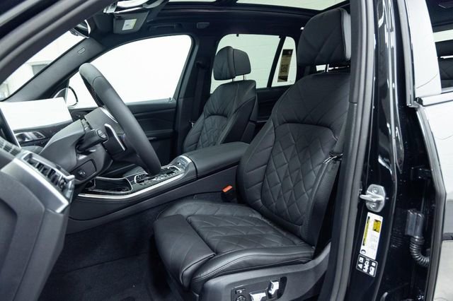 New 2026 BMW X5 M60i image 24