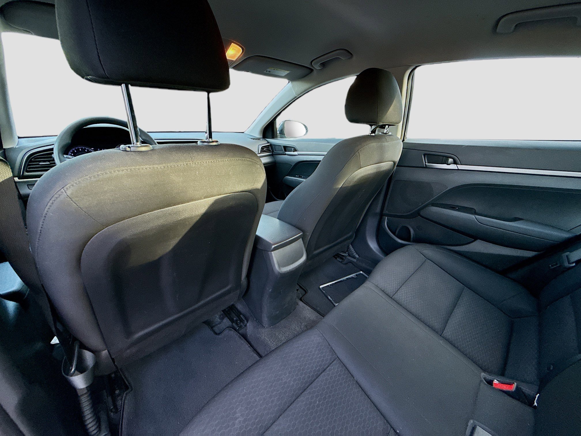 Used 2020 Hyundai Elantra SE w/ Cargo Package (C1) image 21