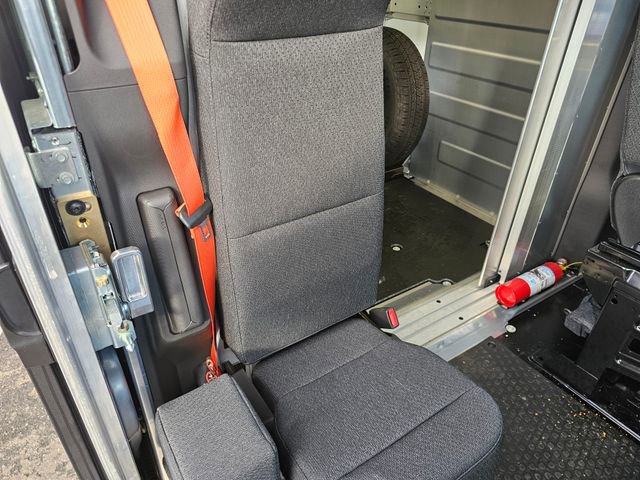 New 2025 Chevrolet Brightdrop 400 w/ Battery Pack, Max Range AWD/4WD image 12