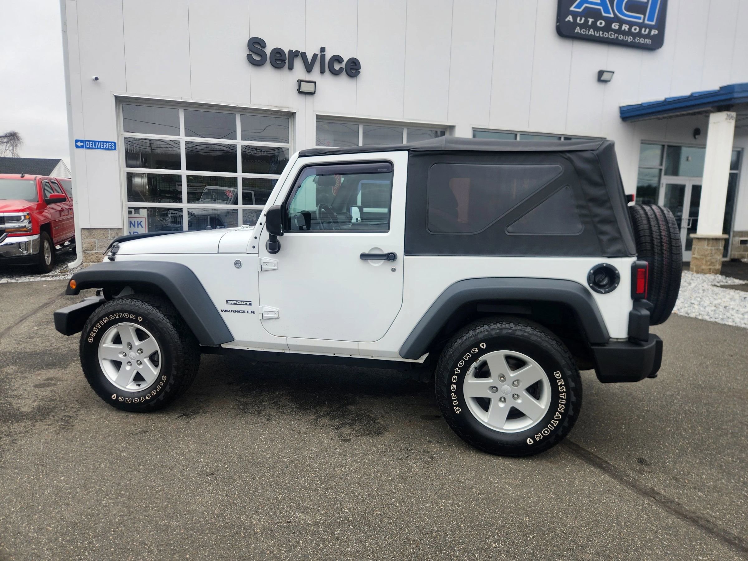 Used 2013 Jeep Wrangler Sport AWD/4WD image 10