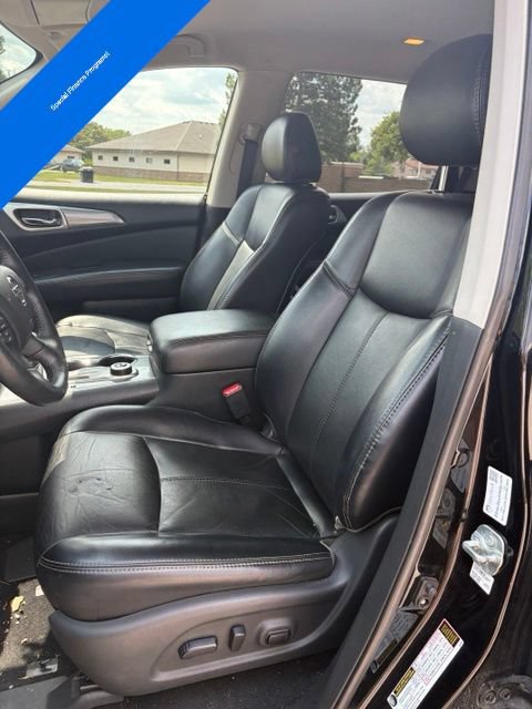 Used 2019 Nissan Pathfinder SL AWD/4WD image 13