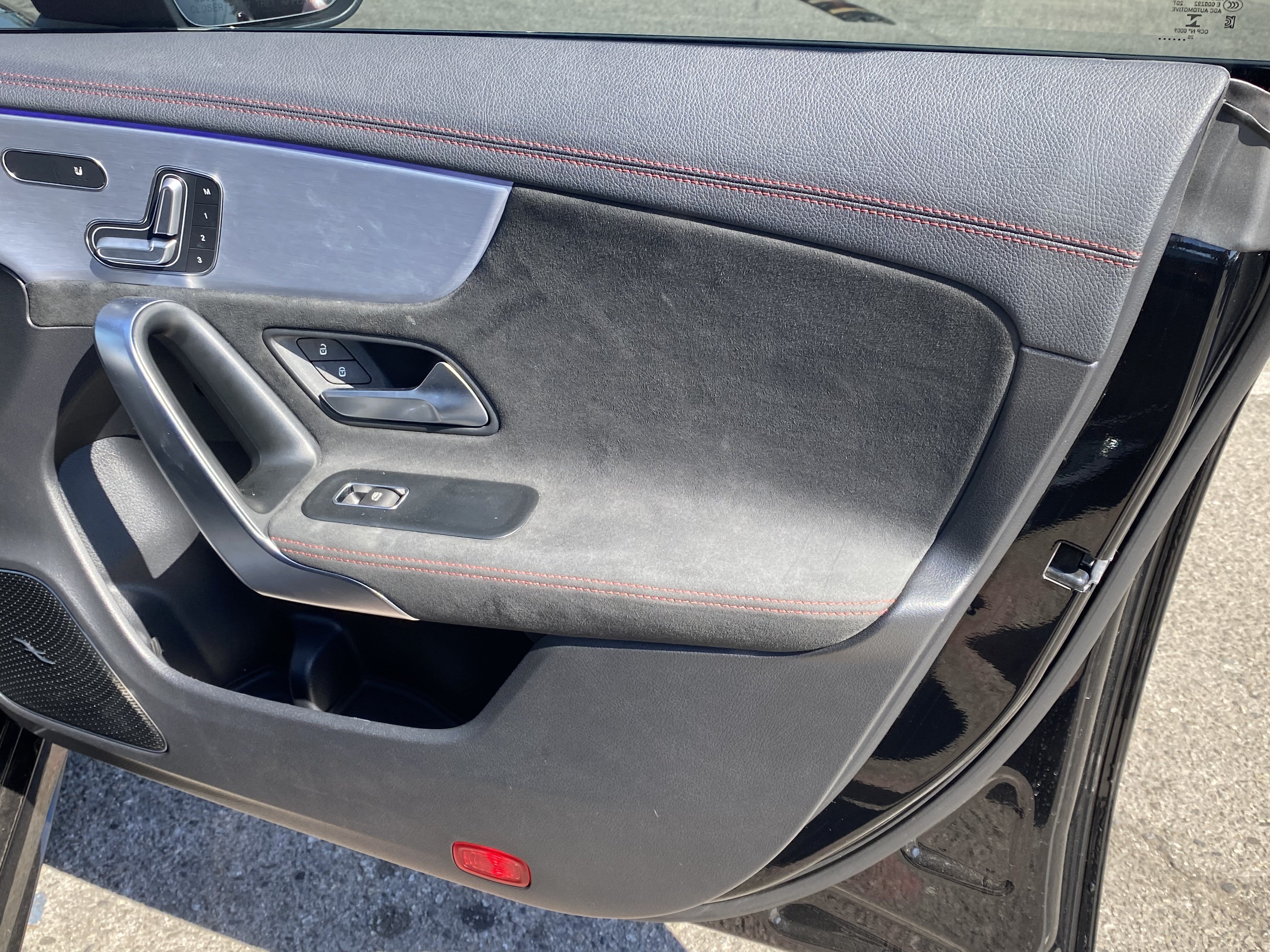 Used 2021 Mercedes-Benz CLA 35 AMG 4MATIC image 28