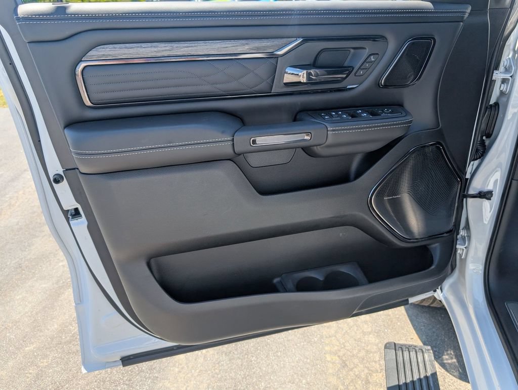 New 2026 RAM 1500 Limited AWD/4WD image 9
