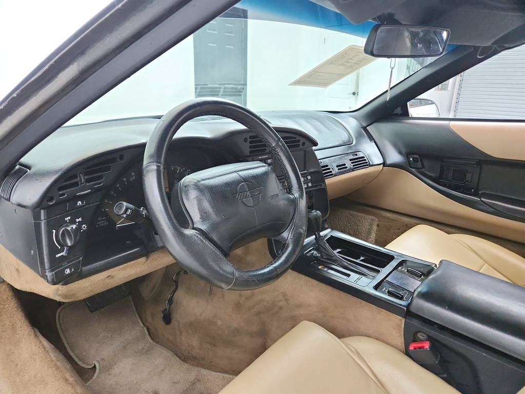 Used 1992 Chevrolet Corvette Convertible RWD image 13