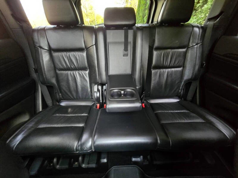 Used 2012 Jeep Grand Cherokee Laredo AWD/4WD image 15