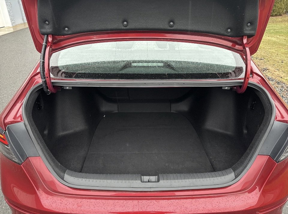 Used 2023 Honda Accord Touring image 5