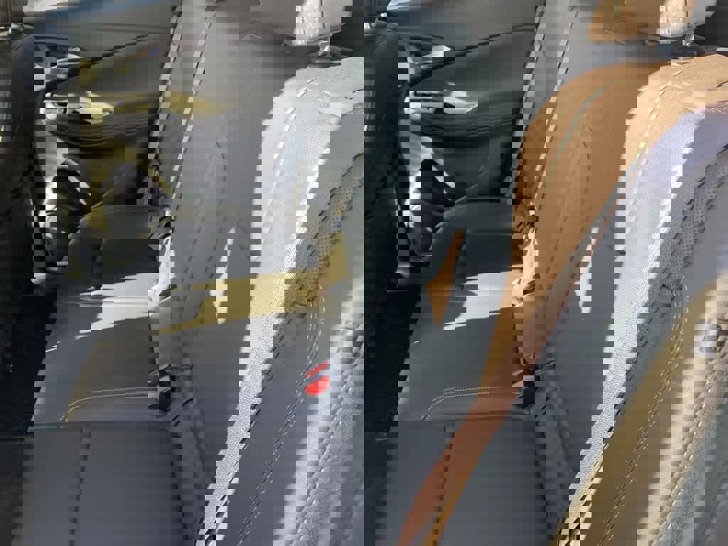 Certified 2024 Buick Encore GX Sport Touring image 23