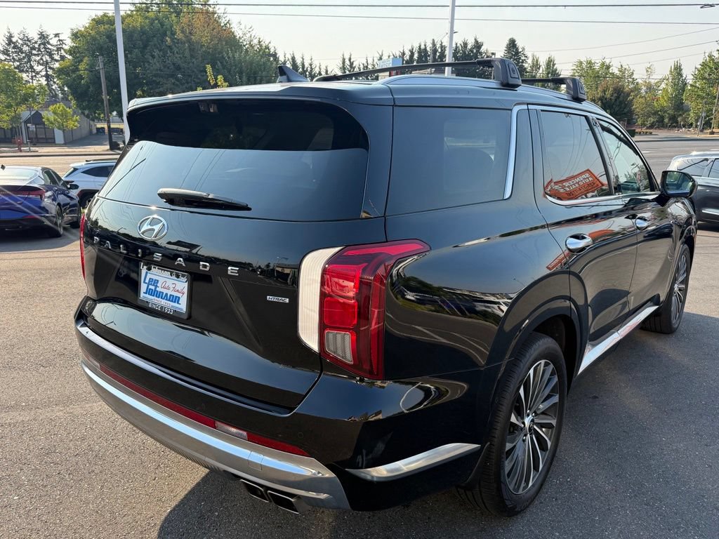 Certified 2023 Hyundai Palisade Calligraphy AWD/4WD image 5