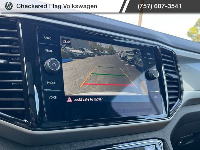 Used 2023 Volkswagen Atlas Cross Sport SEL Premium R-Line image 41