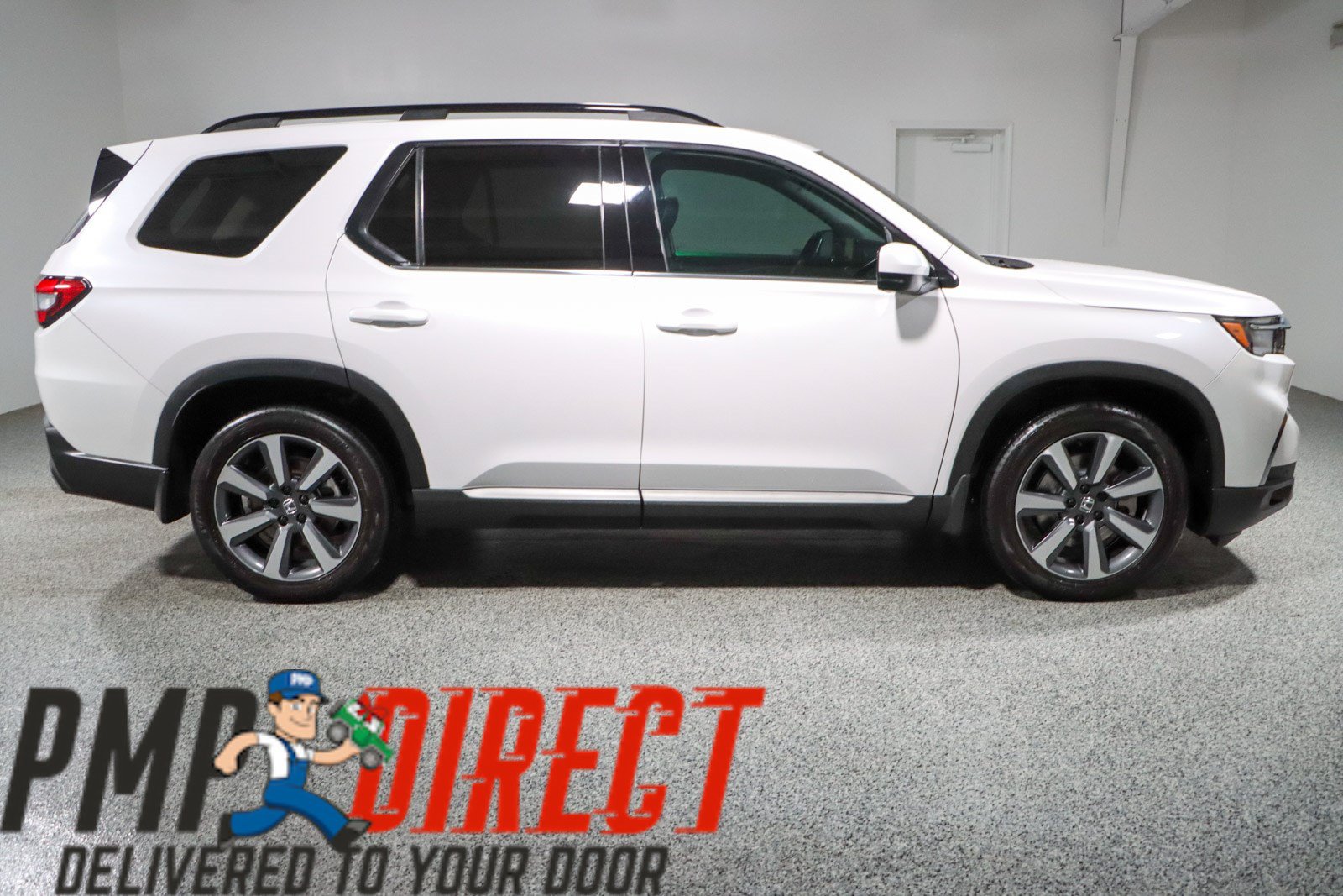 Used 2023 Honda Pilot Touring image 6