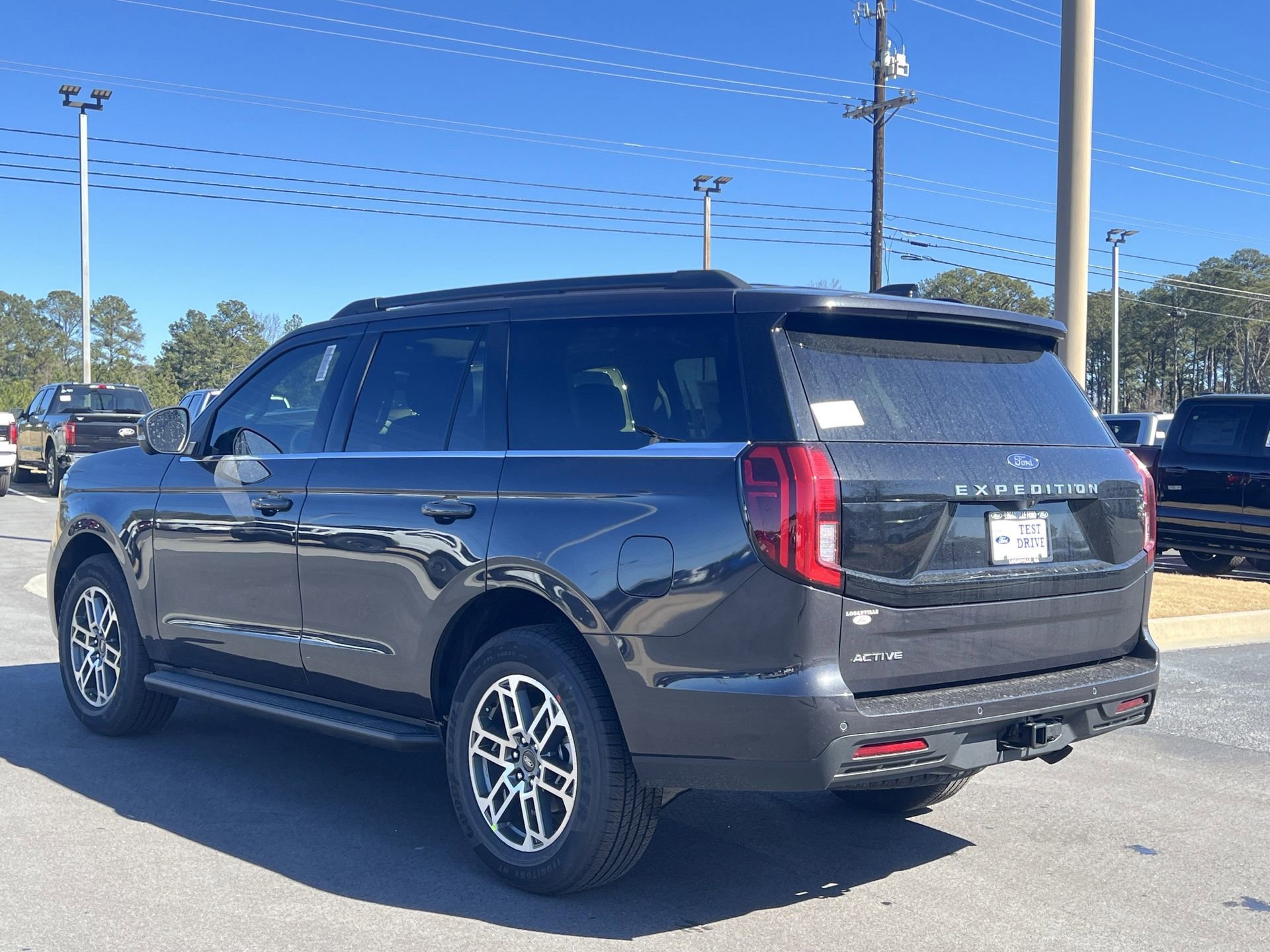 New 2026 Ford Expedition Active image 25