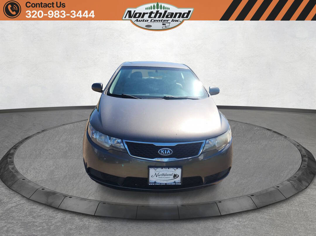 Used 2012 Kia Forte EX FWD image 2