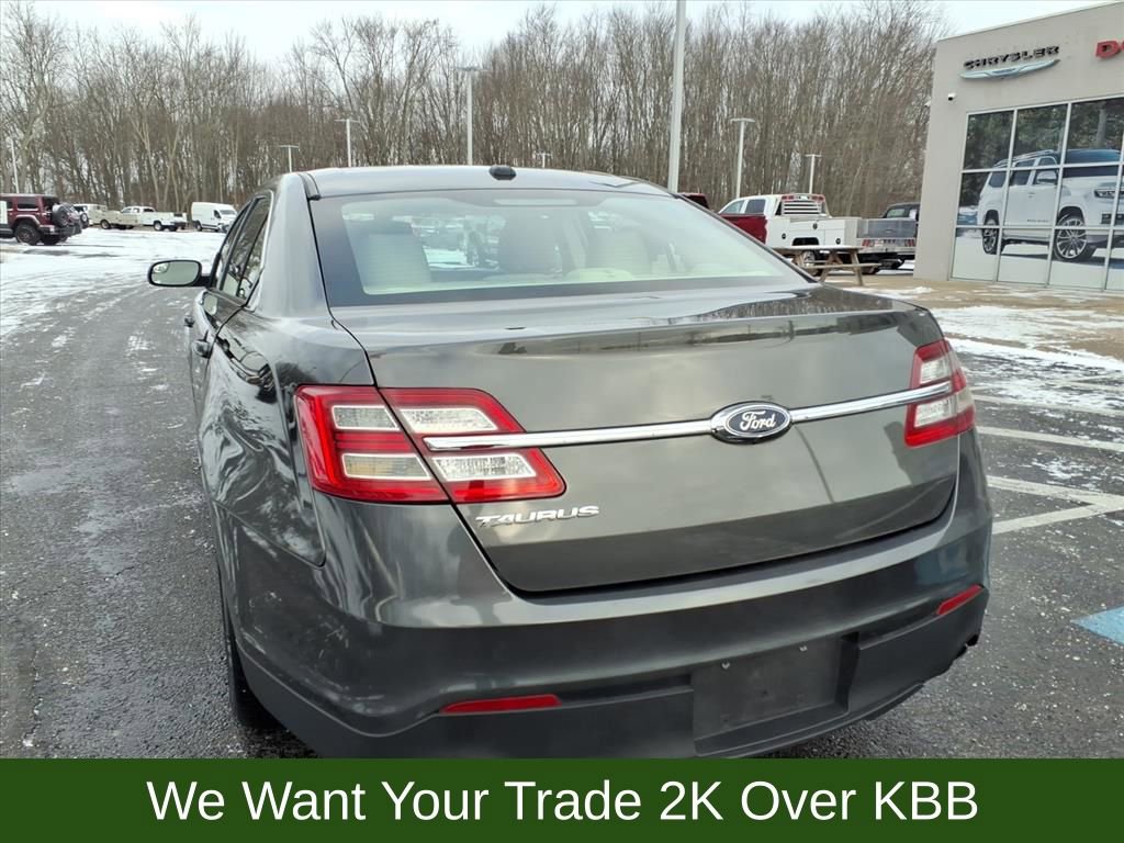 Used 2018 Ford Taurus SE image 7
