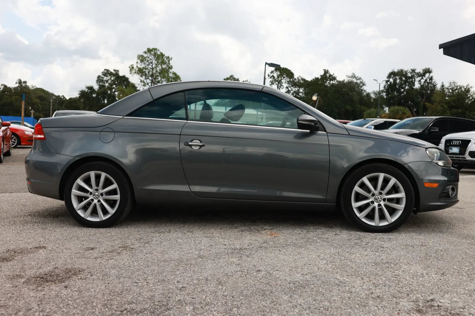 Used 2012 Volkswagen Eos Komfort FWD image 5