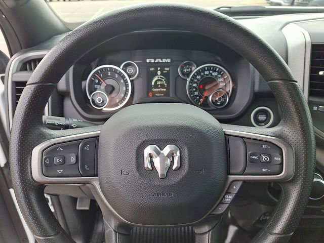 Used 2024 RAM 2500 Tradesman w/ Chrome Appearance Group AWD/4WD image 18