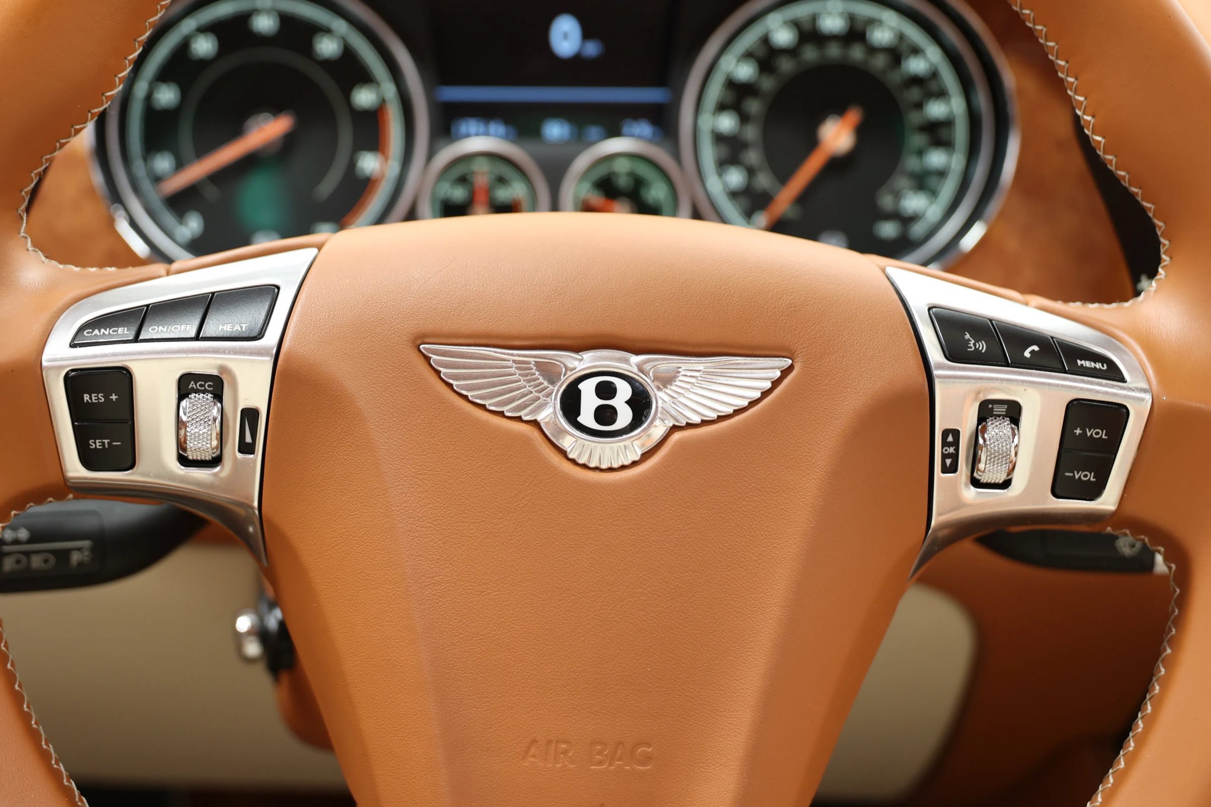 Used 2018 Bentley Flying Spur V8 AWD/4WD image 27