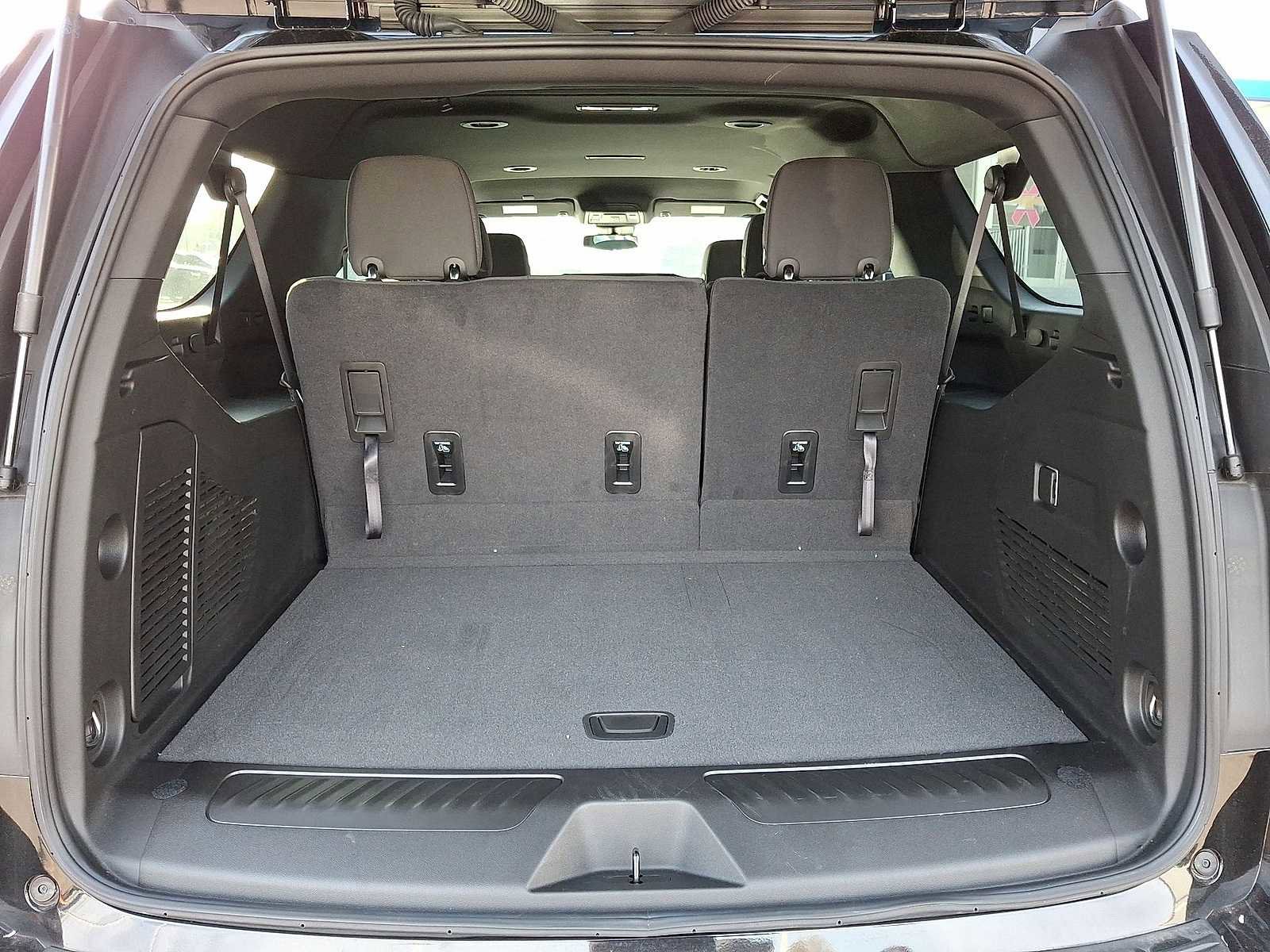 Certified 2024 Chevrolet Suburban LS image 30