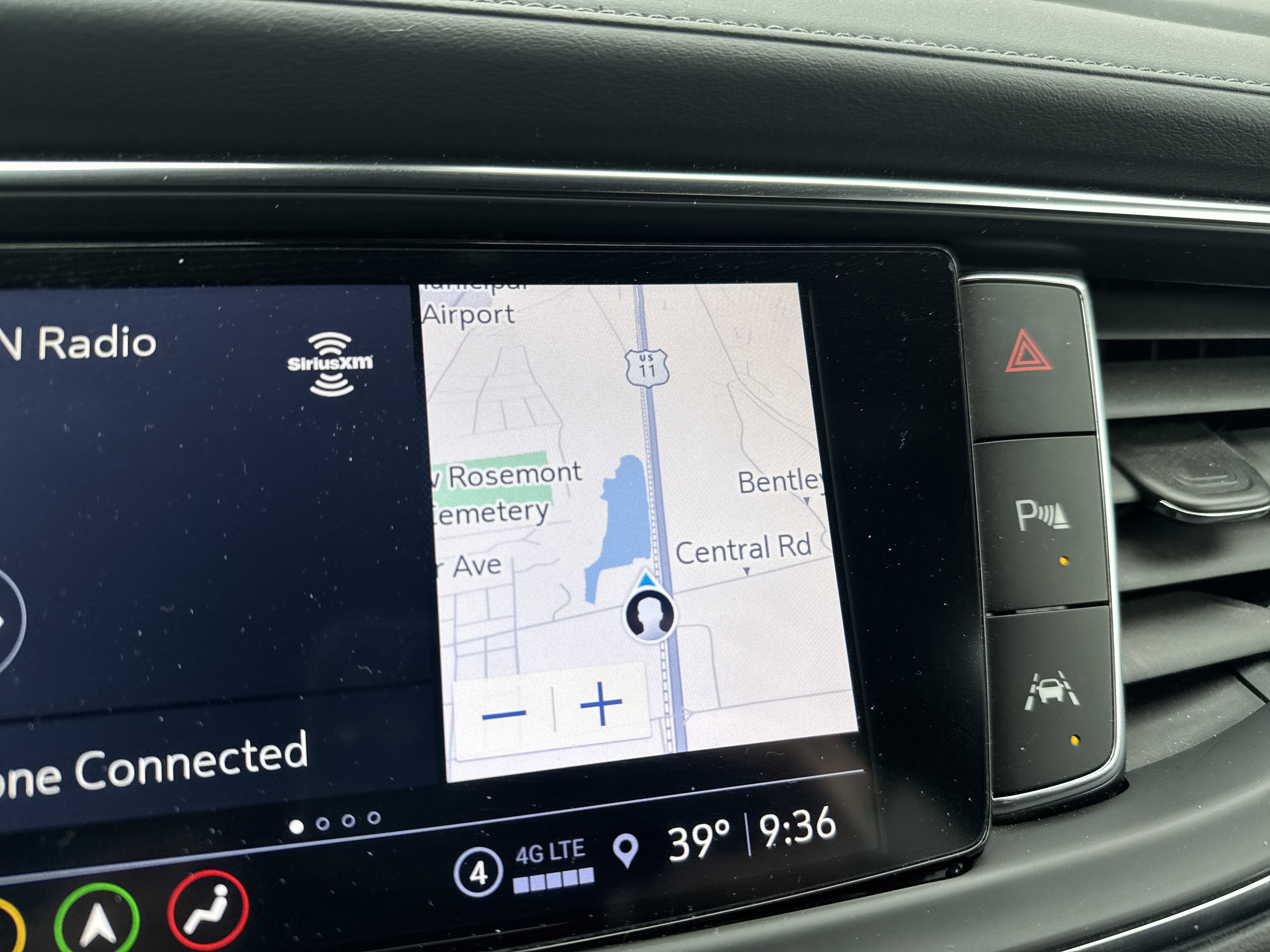 Used 2023 Buick Enclave Avenir image 28