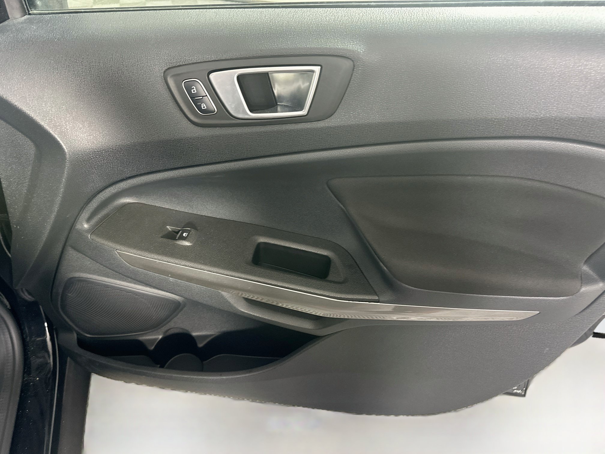 Used 2018 Ford EcoSport SE w/ SE Convenience Package FWD image 30