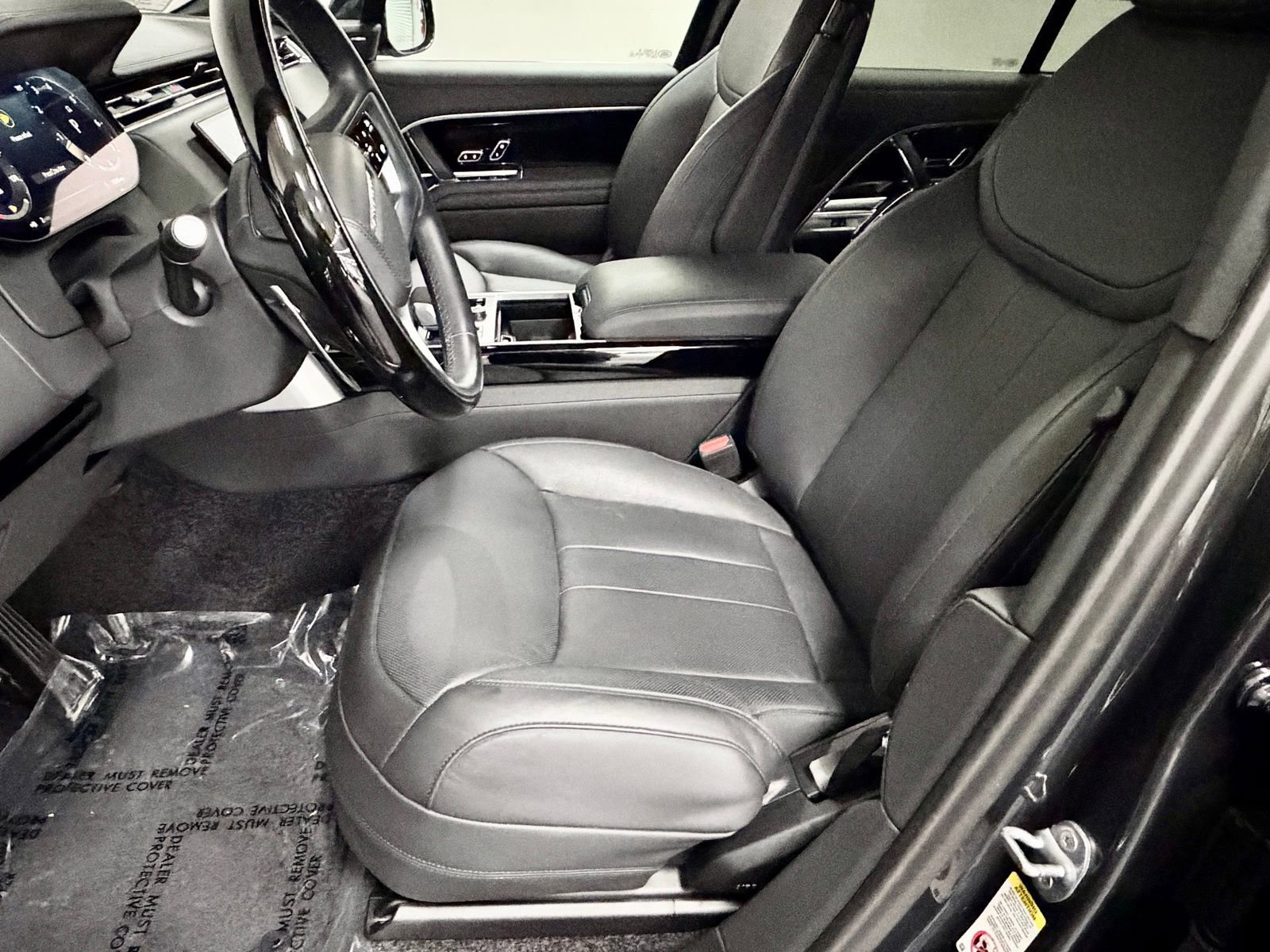 Used 2023 Land Rover Range Rover SE AWD/4WD image 22