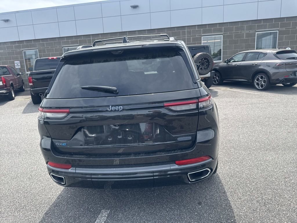 Used 2023 Jeep Grand Cherokee Overland w/ Luxury Tech Group IV image 9