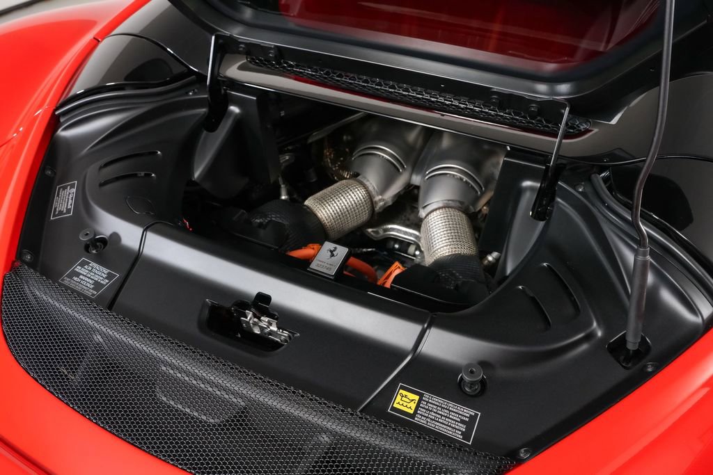 Used 2025 Ferrari 296 GTS RWD image 18
