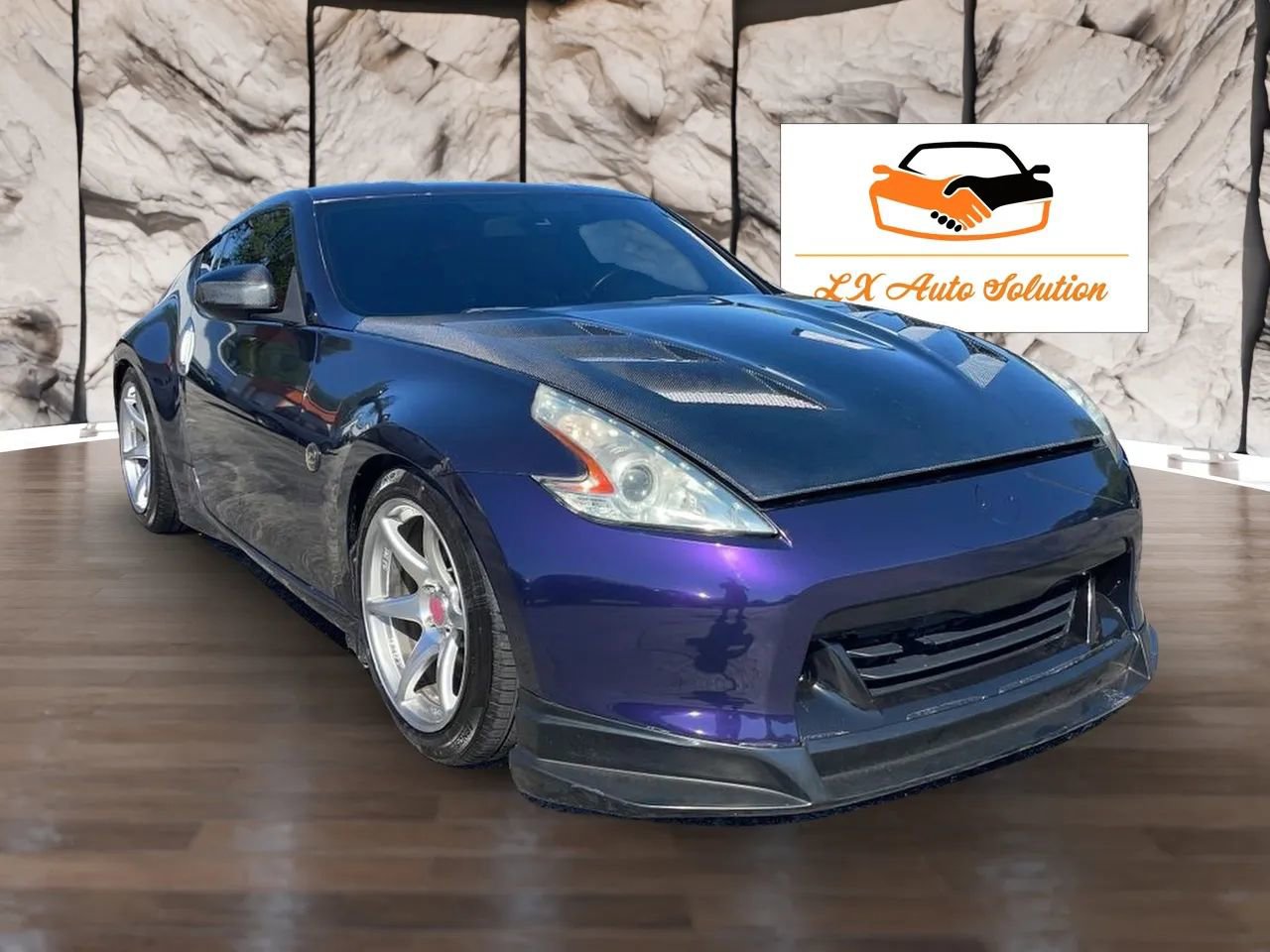 Used 2011 Nissan 370Z Touring w/ Sport Pkg image 9