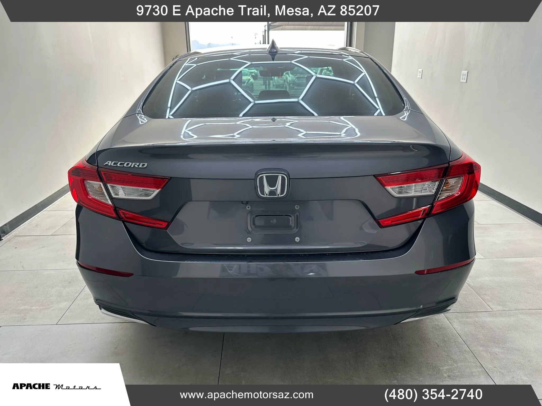 Used 2018 Honda Accord EX-L image 9