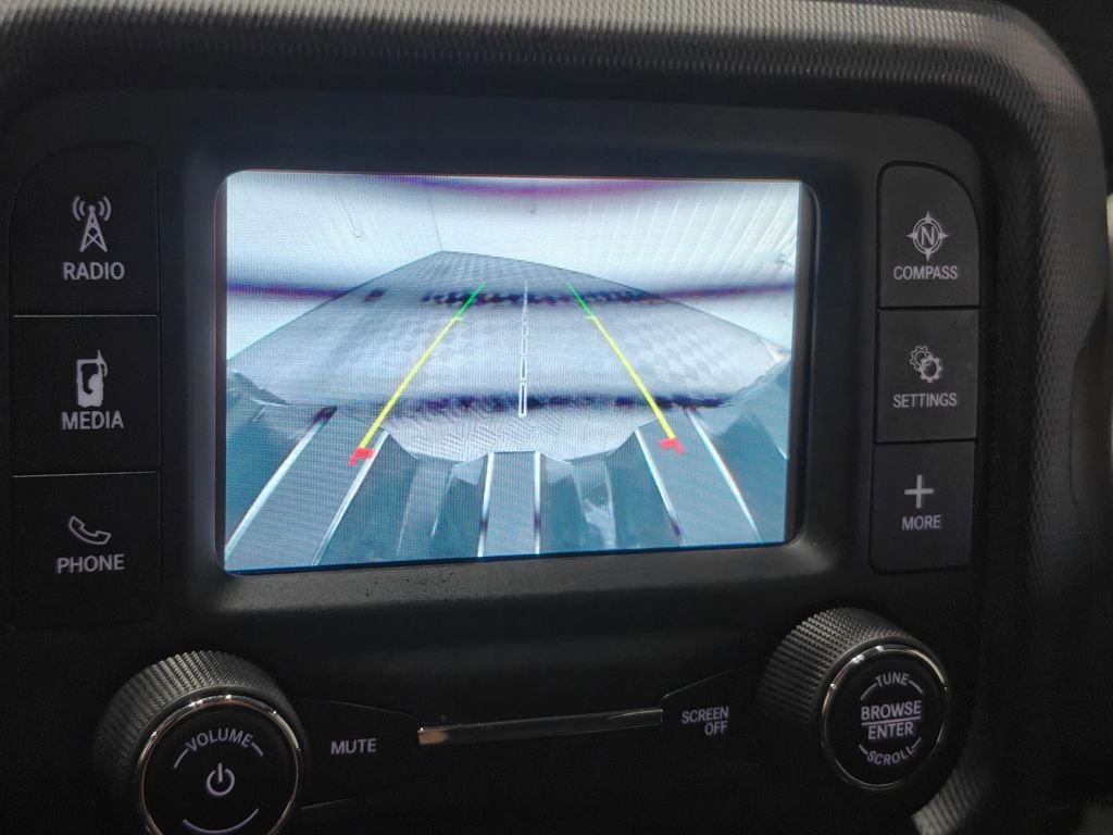 Used 2018 Jeep Wrangler Unlimited Sport S image 7