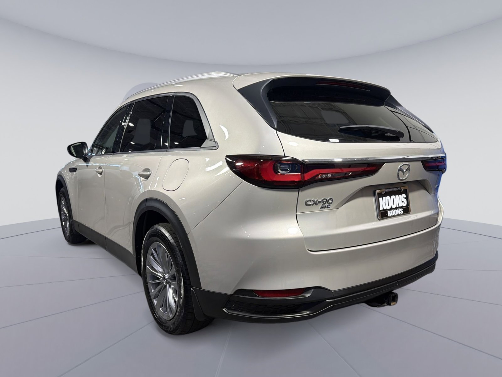 Used 2024 MAZDA CX-90 3.3 Turbo w/ Preferred Plus AWD/4WD image 4