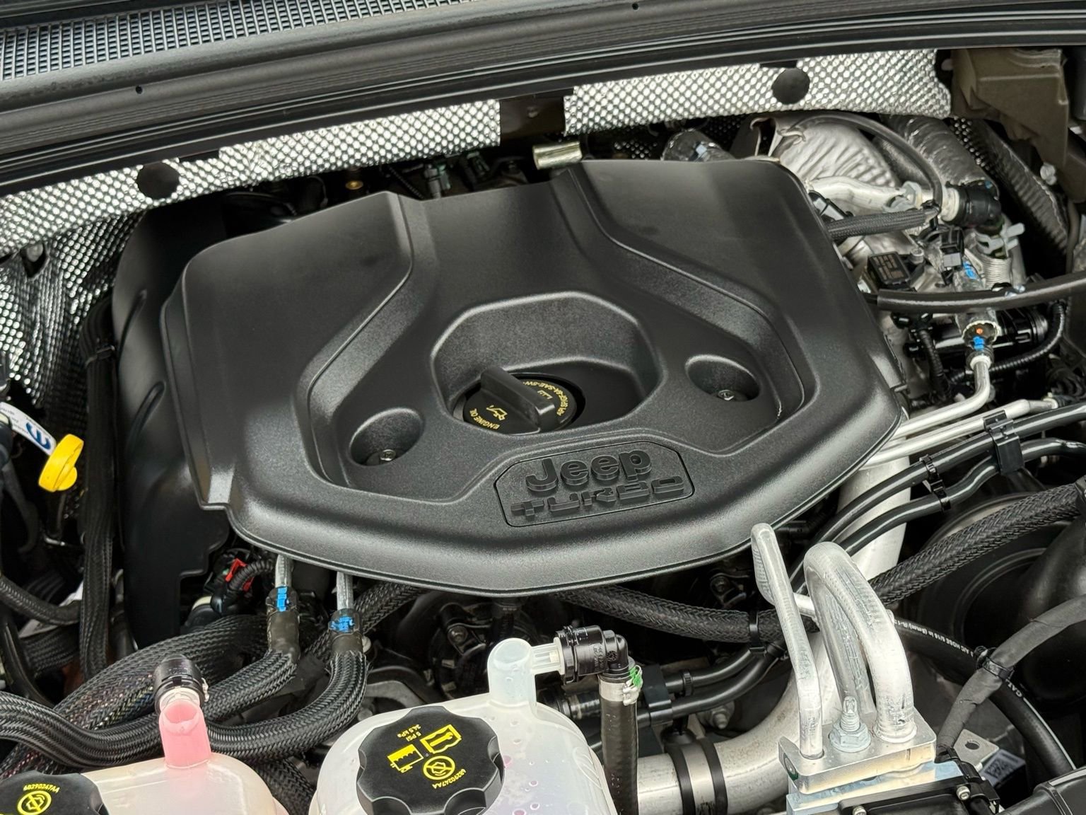 Used 2023 Jeep Grand Cherokee 4WD 4xe image 44