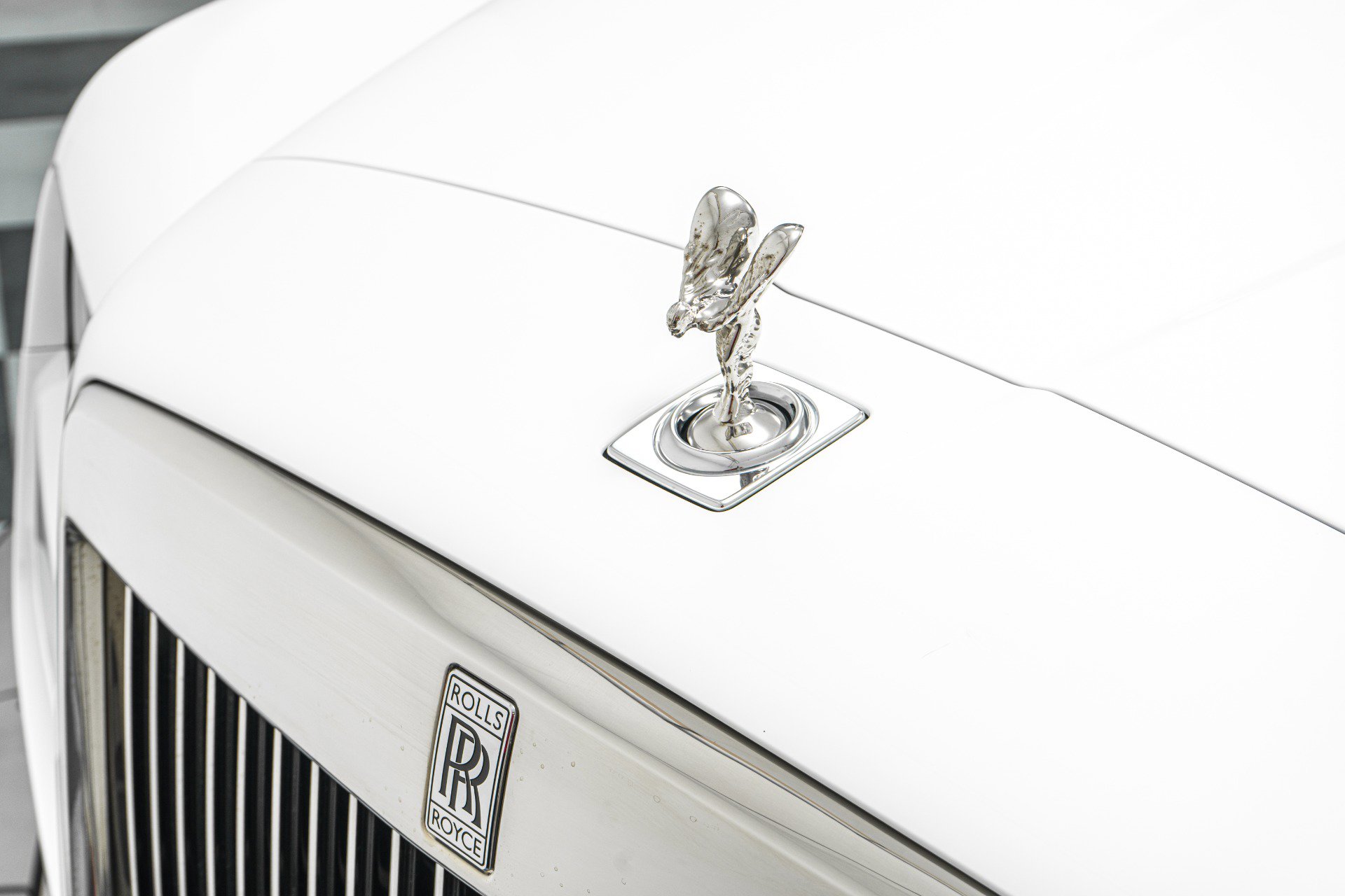 Used 2024 Rolls-Royce Cullinan image 38