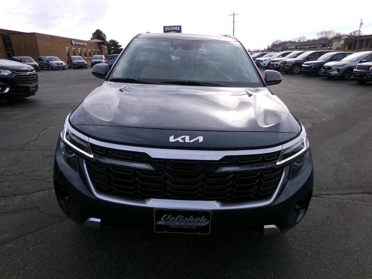 Used 2024 Kia Seltos EX image 8
