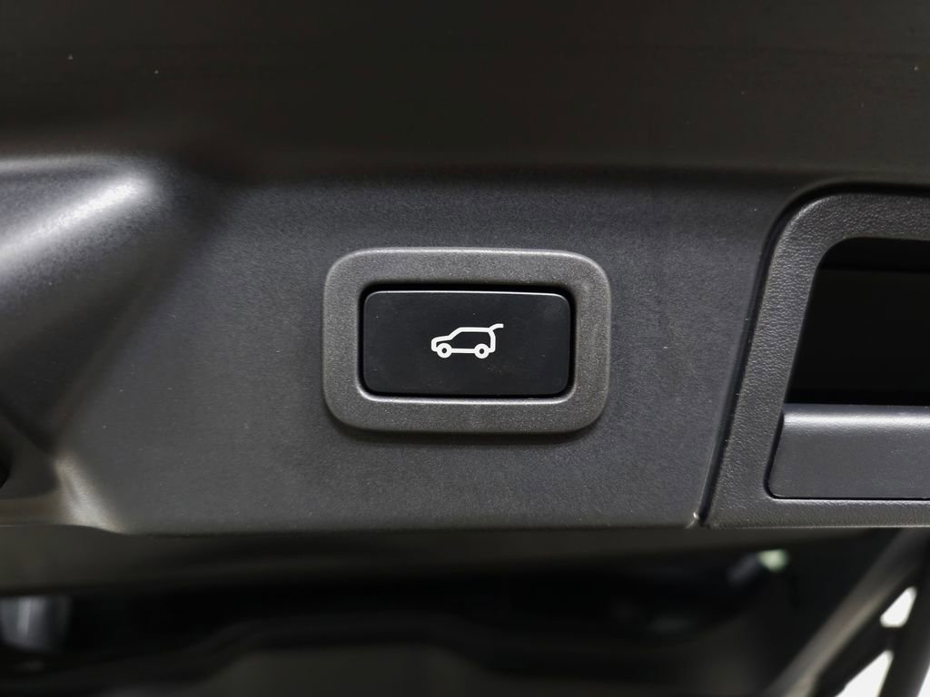 Certified 2021 Land Rover Range Rover Velar R-Dynamic S AWD/4WD image 7