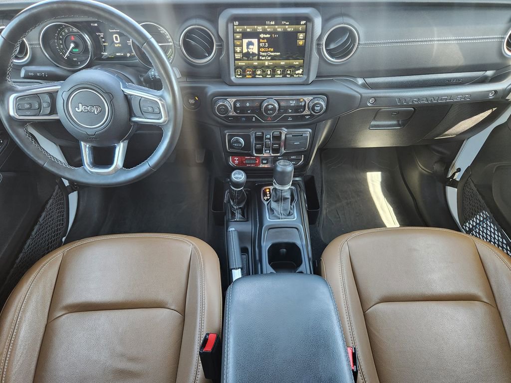 Used 2022 Jeep Wrangler Unlimited Rubicon 4xe w/ Cold Weather Group image 29