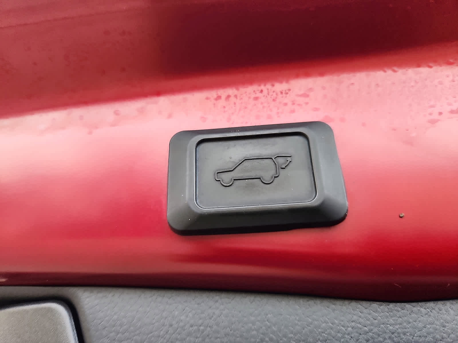 Used 2019 Toyota RAV4 Limited image 30