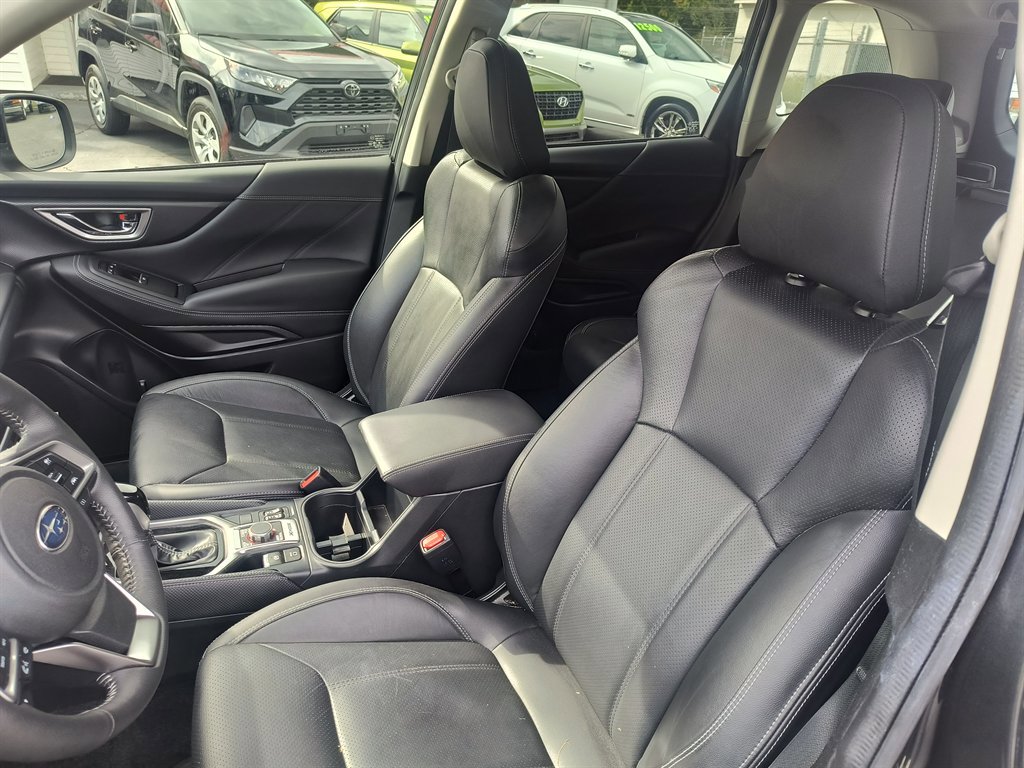 Used 2019 Subaru Forester Touring w/ Popular Package #3 image 14