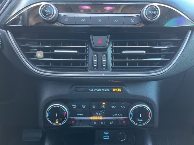 Used 2022 Ford Escape SEL w/ SEL Stealth AWD Package image 22