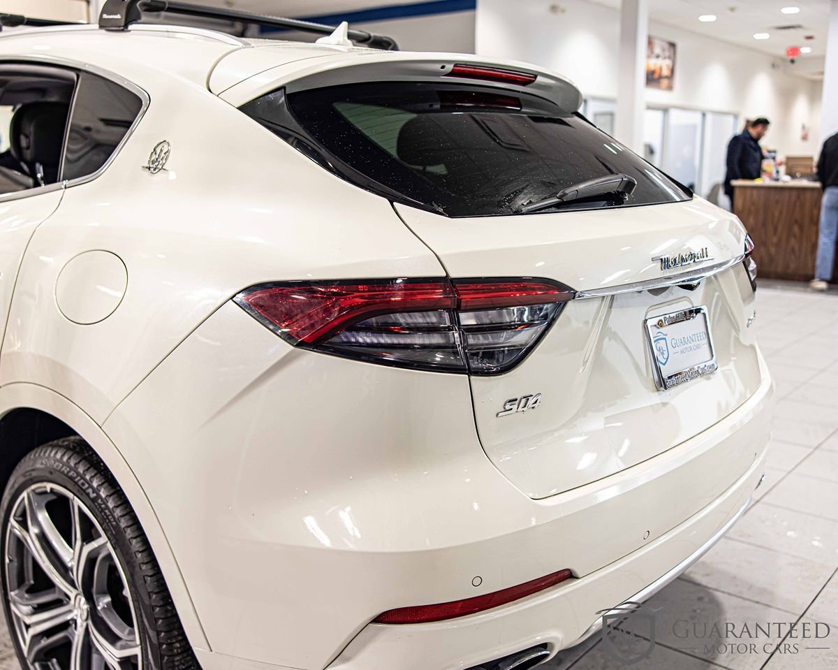 Used 2021 Maserati Levante S GranLusso AWD/4WD image 16