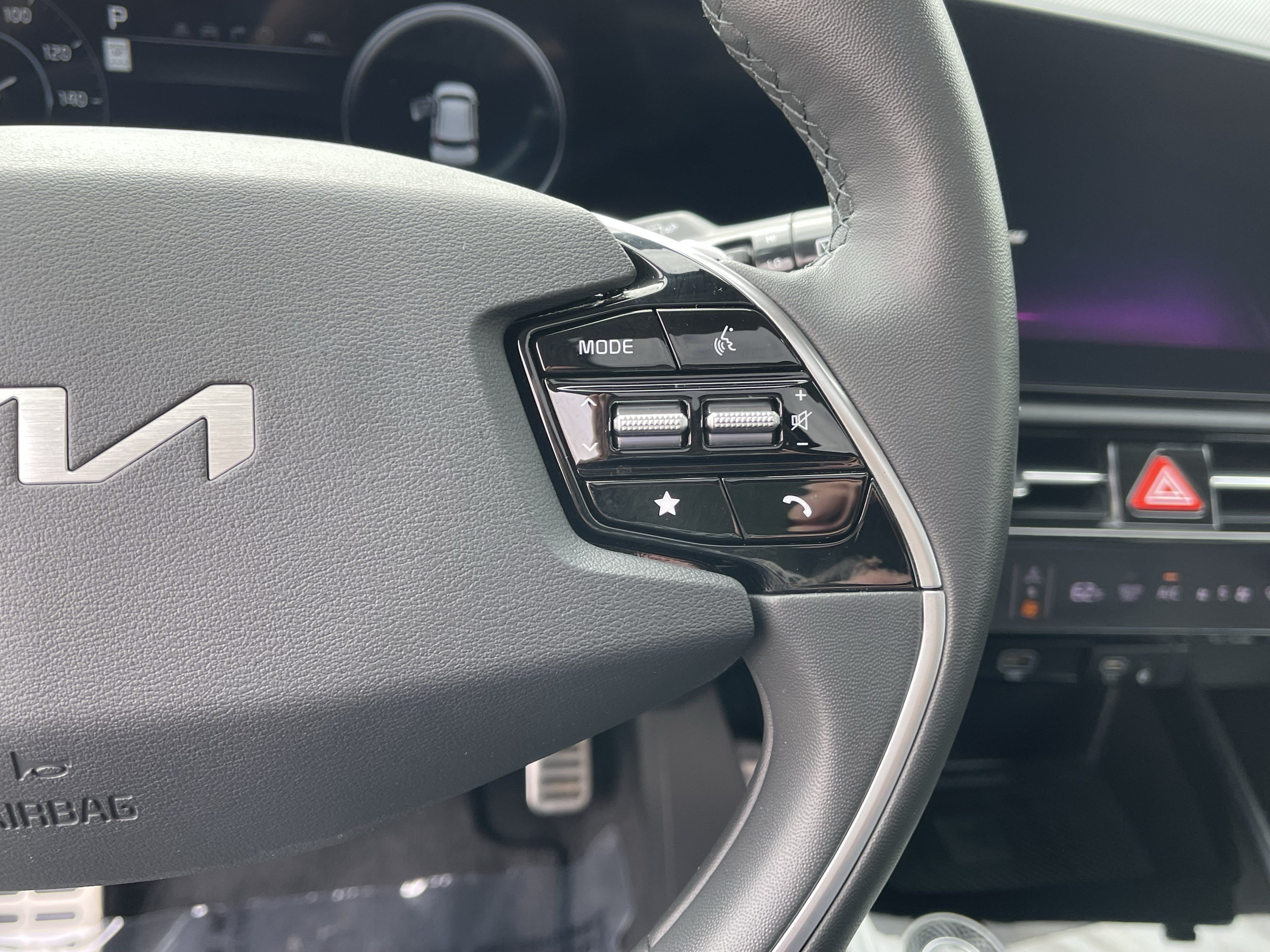 Used 2023 Kia Niro Wave FWD image 25