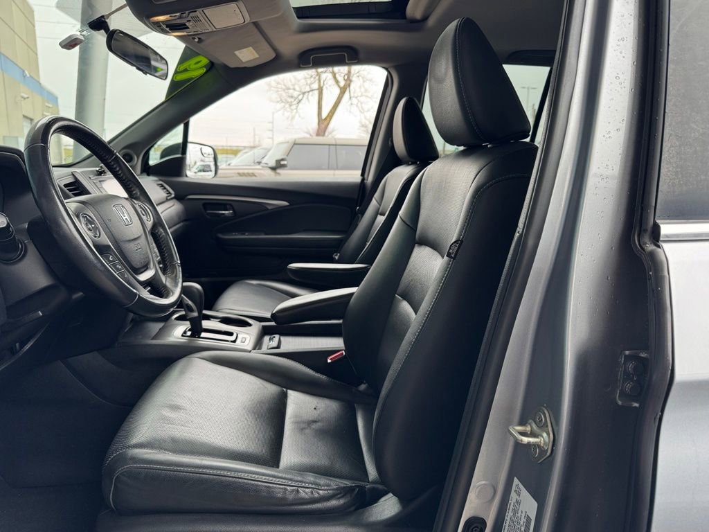 Used 2019 Honda Ridgeline RTL image 17