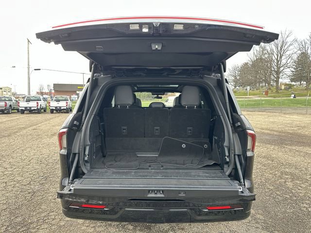 Used 2025 Lincoln Navigator Reserve w/ Jet Appearance Package image 23