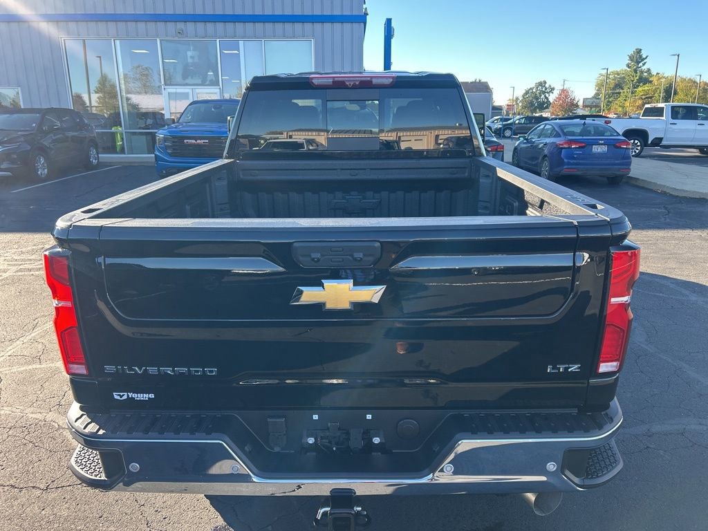 New 2026 Chevrolet Silverado 2500 LTZ w/ LTZ Premium Package image 8