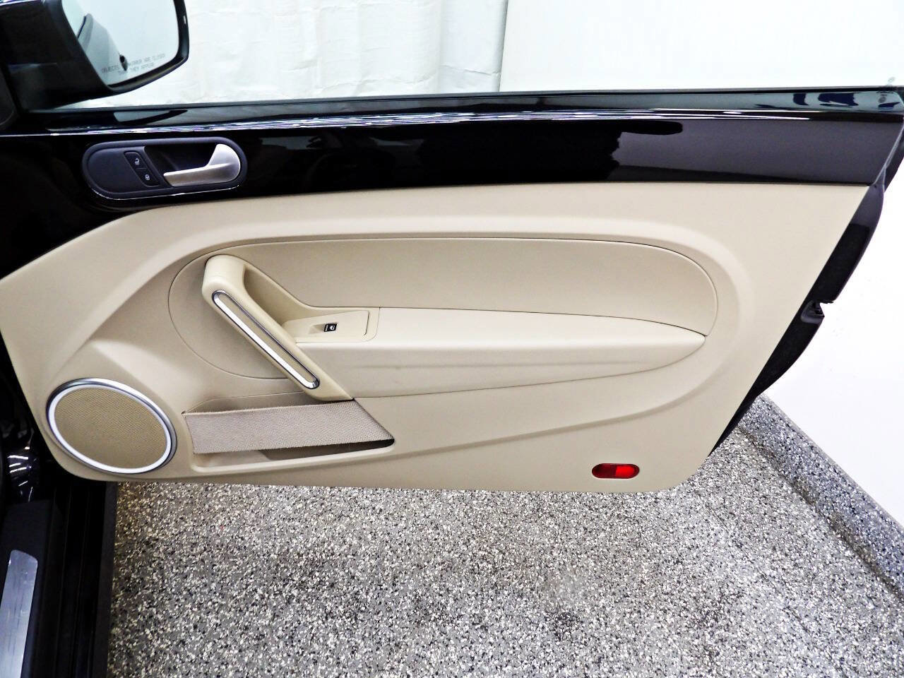 Used 2016 Volkswagen Beetle 1.8T SE image 10