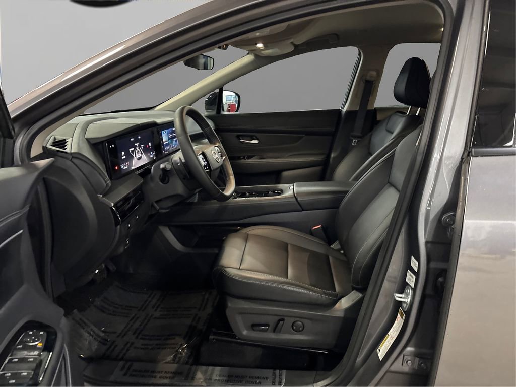 Certified 2025 Nissan Murano SV AWD/4WD image 9