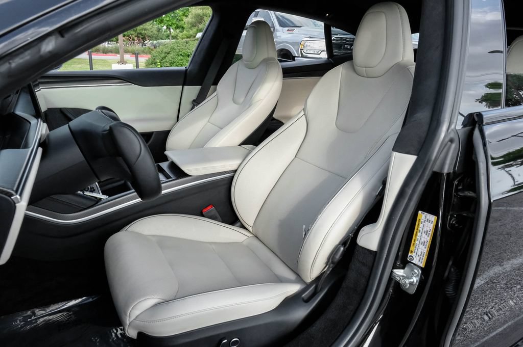 Used 2022 Tesla Model S Plaid AWD/4WD image 33