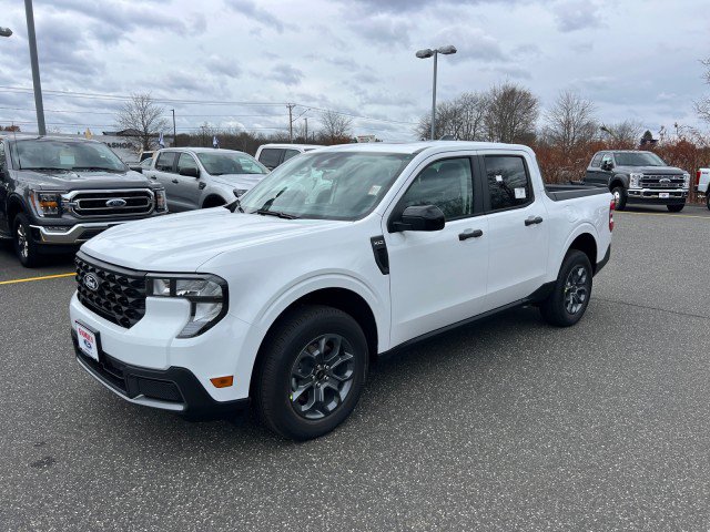 New 2025 Ford Maverick XLT w/ Equipment Group 301A image 3