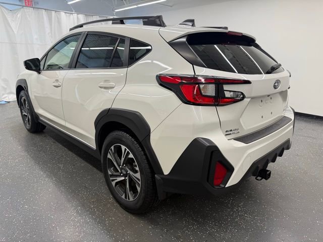 Used 2024 Subaru Crosstrek 2.0i Premium image 4